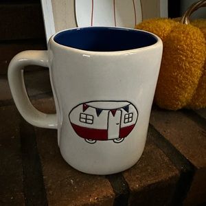 Rae Dunn ‘USA’ coffee mug